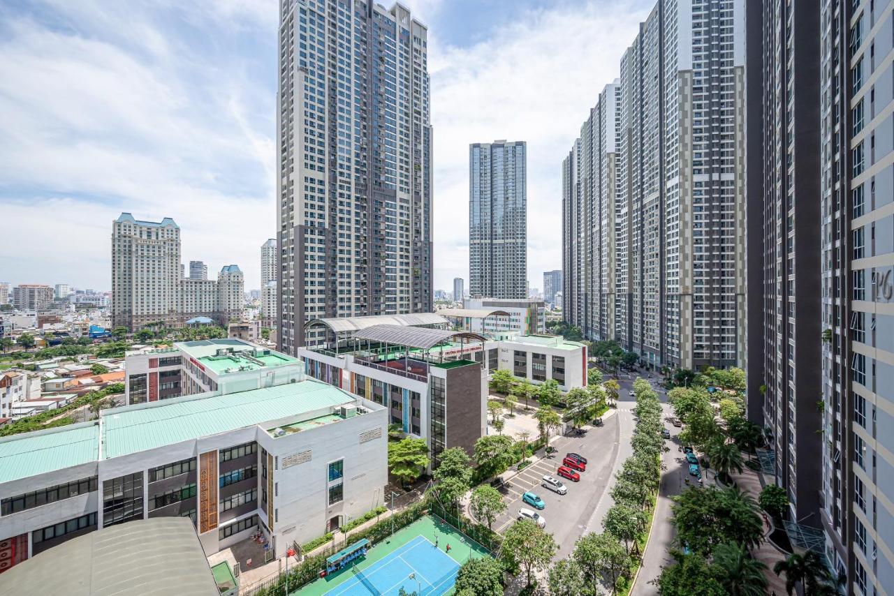 Luxury Apartment At Vinhomes Central Park Хошимін Екстер'єр фото