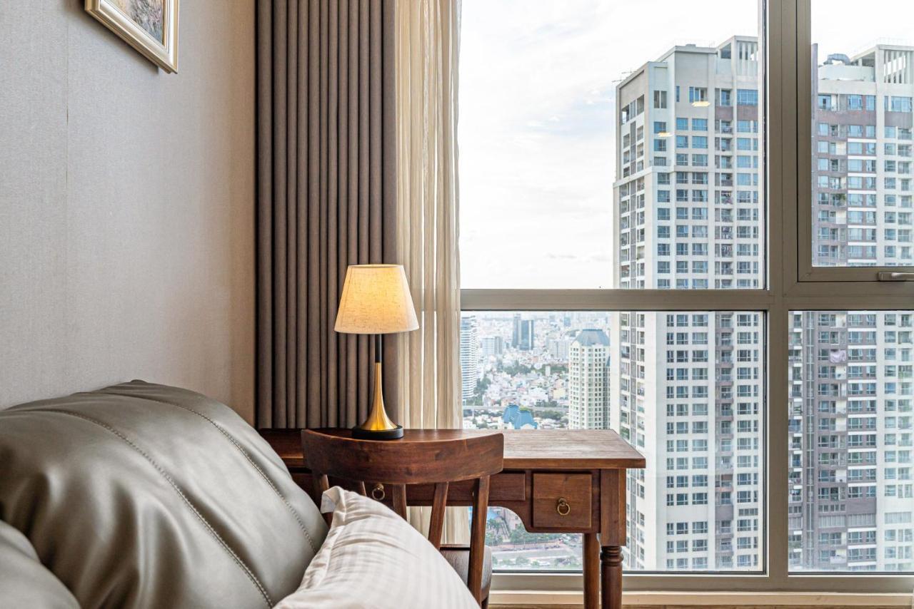 Luxury Apartment At Vinhomes Central Park Хошимін Екстер'єр фото