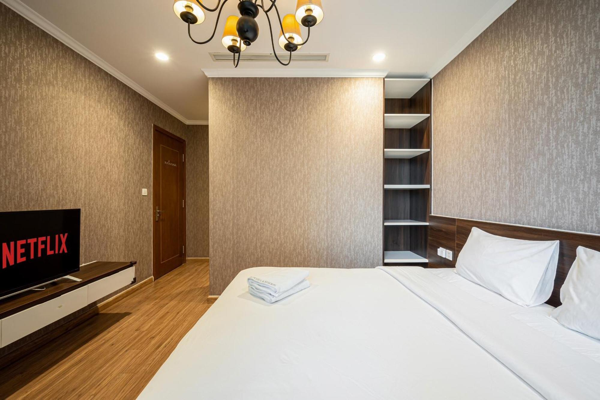 Luxury Apartment At Vinhomes Central Park Хошимін Екстер'єр фото