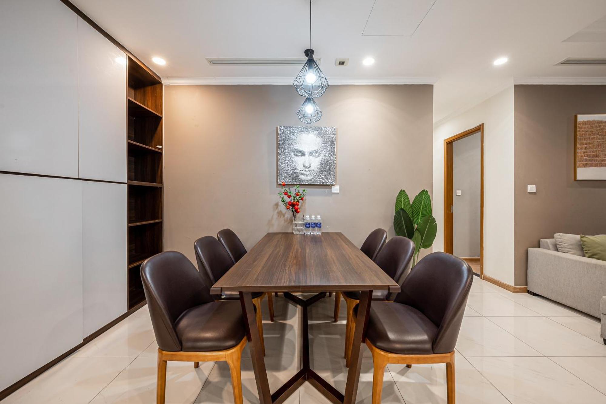 Luxury Apartment At Vinhomes Central Park Хошимін Екстер'єр фото