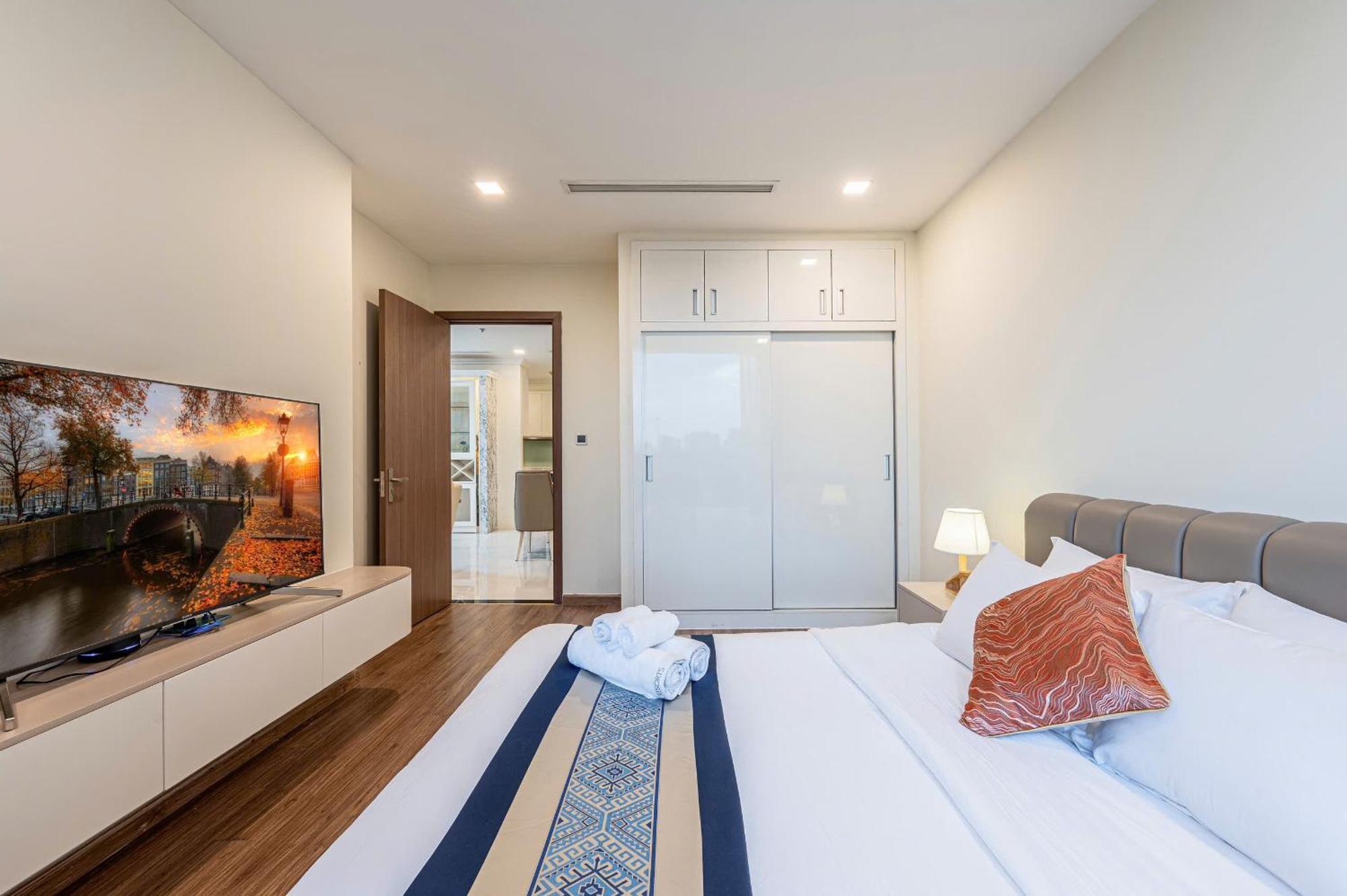 Luxury Apartment At Vinhomes Central Park Хошимін Екстер'єр фото
